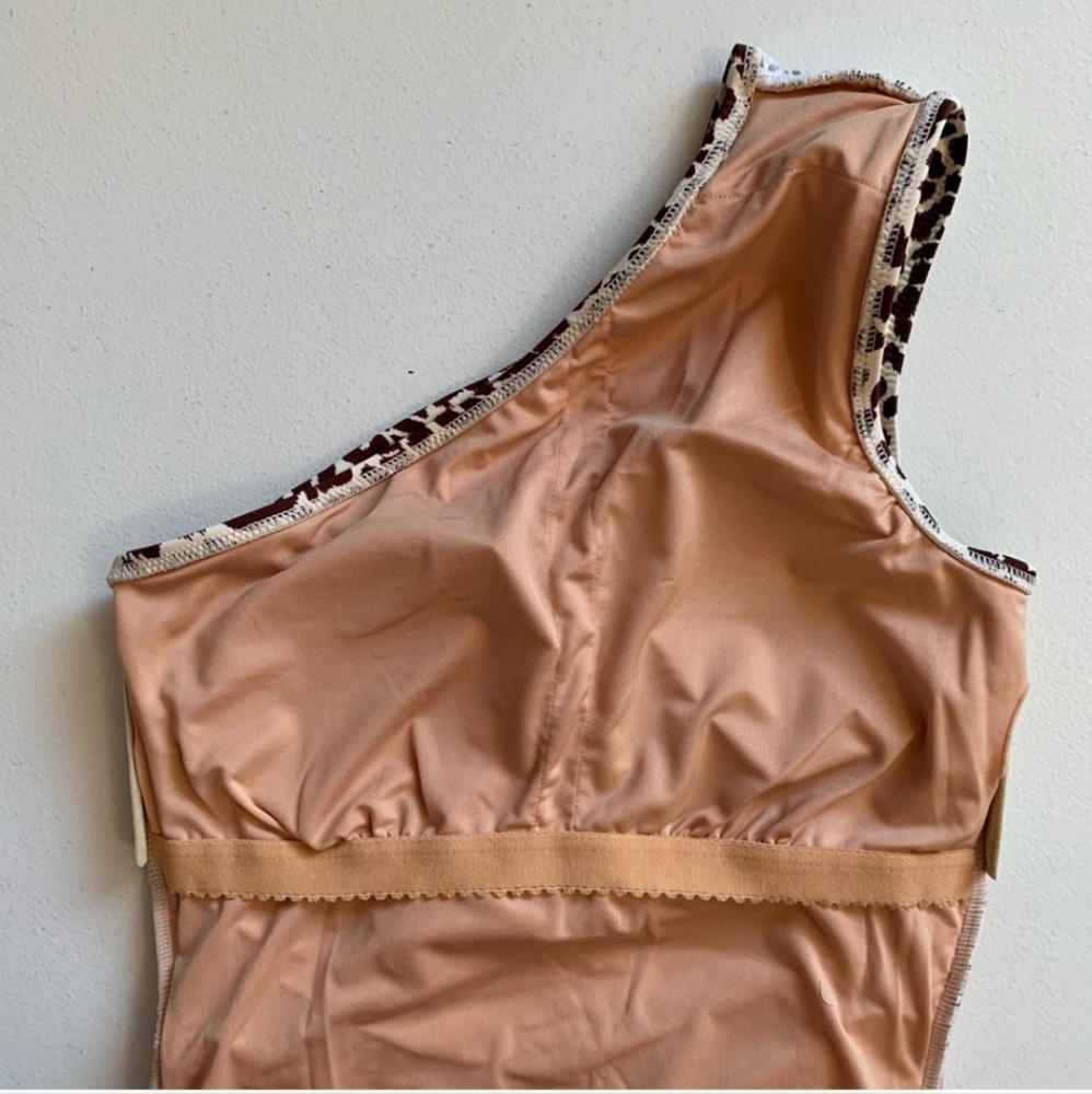 NWT- J. Crew Leopard Print One Shoulder Ruched One Piece Swim Suite- Size 0 - Picture 9 of 16